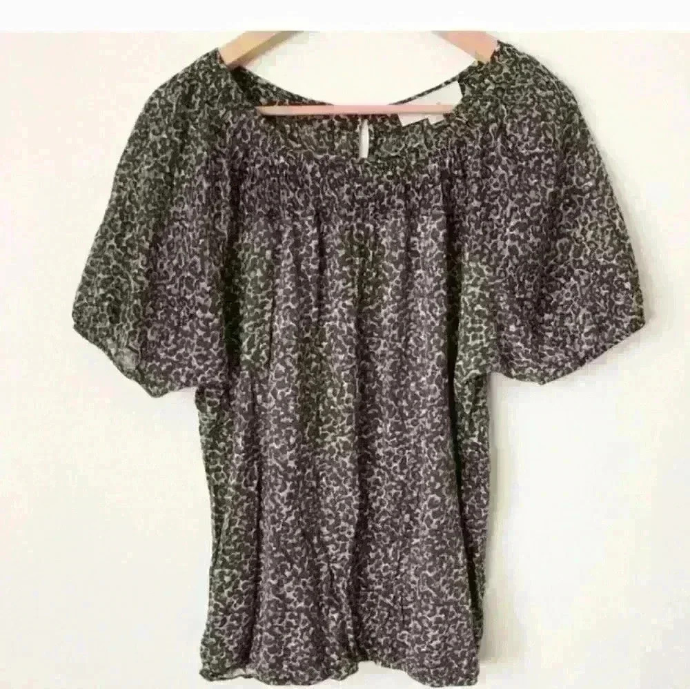🌻Ann Taylor LOFT Leopard Animal Print Semi Sheer Puff Sleeve Top Tan Black